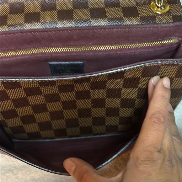 Louis Vuitton elegant purse 10 x 4 x 7 - Picture 10 of 16